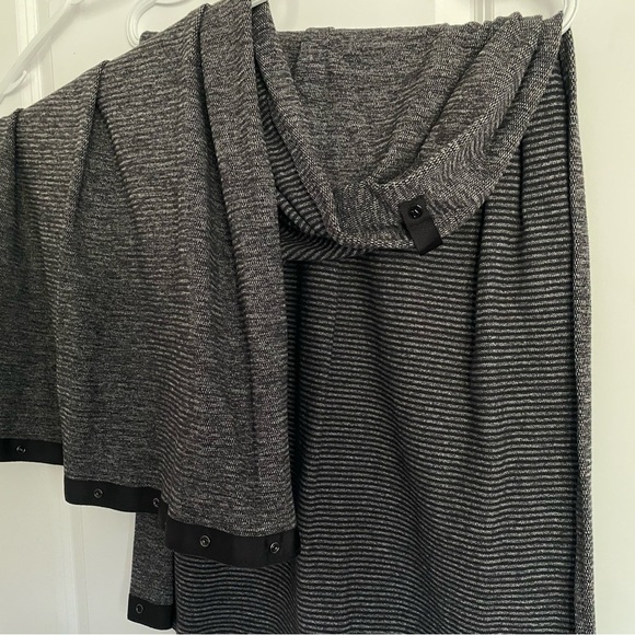 LULULEMON • Vinyasa Scarf / wrap - Picture 3 of 5